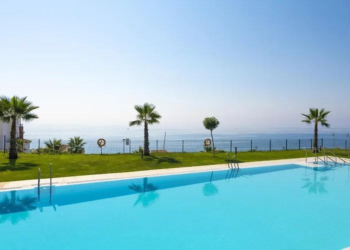 Apartamento De Lujo Con Jardin Privado