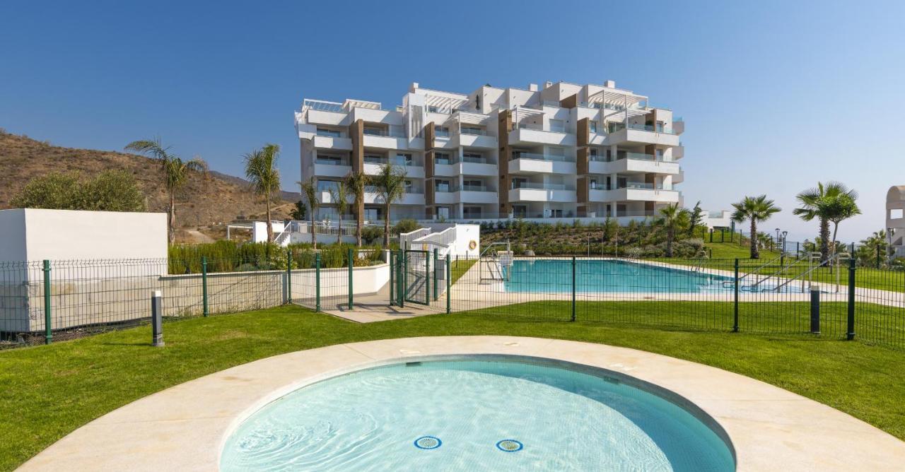 Apartment De Lujo Con Jardin Privado Torrox